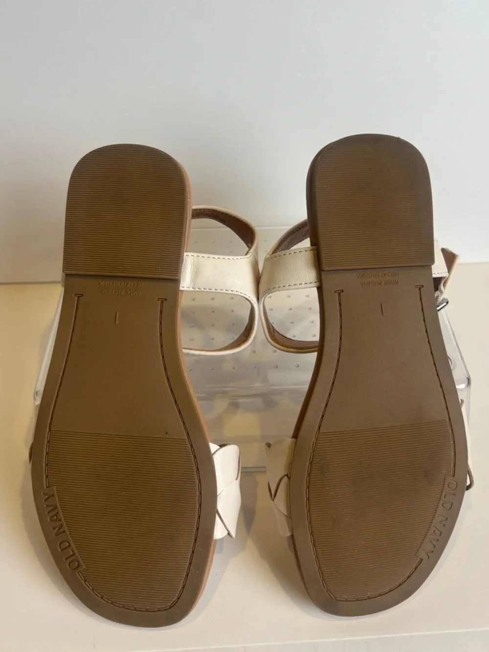 Old Navy Girls Size 1 Creme De La Creme Faux-Leather Braided Sandals